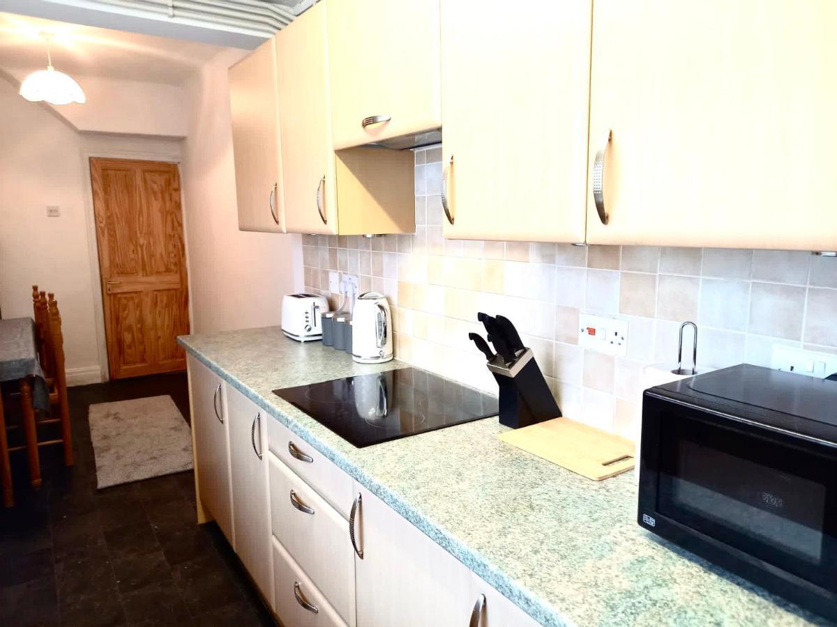 Lotus Home Wallasey Esterno foto